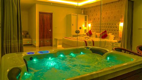 hotels with jacuzzi in room near me|The world's best hotels with jacuzzis .